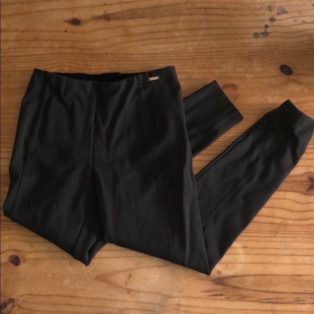 Ivanka Trump “The favorite leggings”